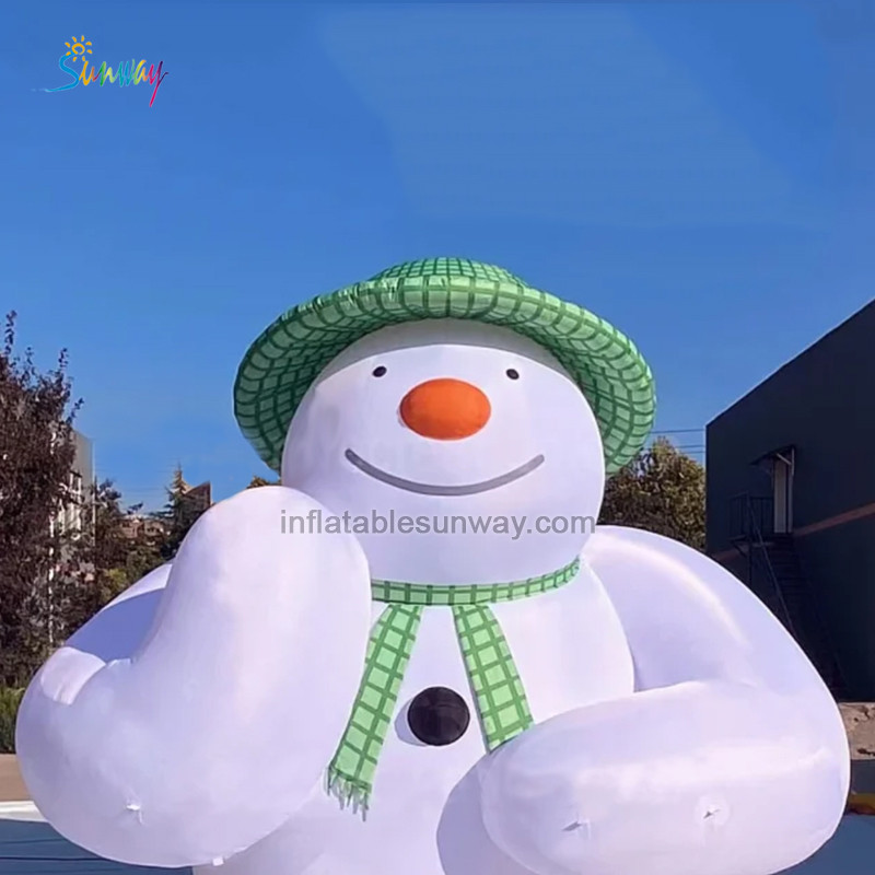 Holiday inflatables-11